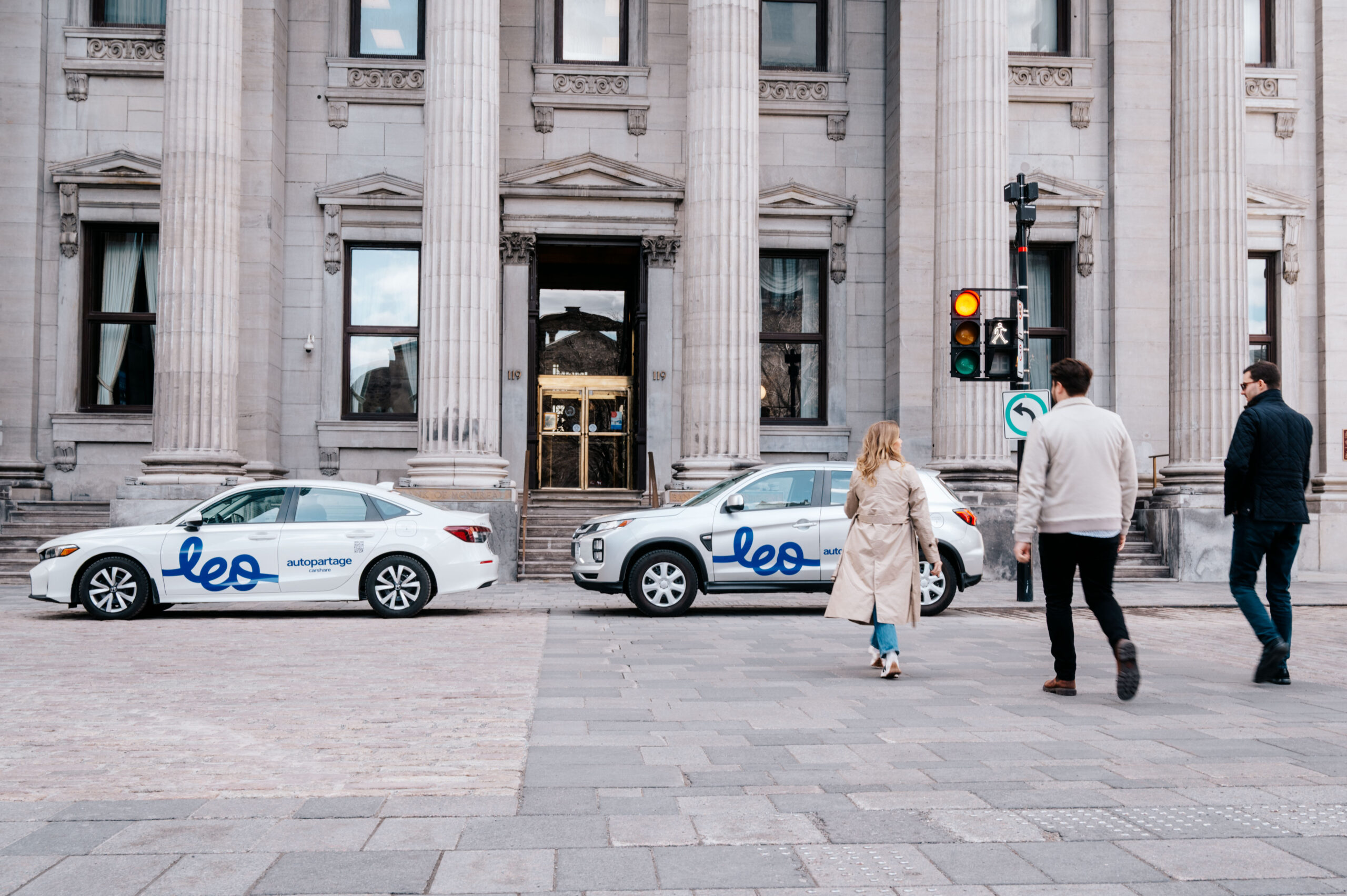 Leo&Go vehicle